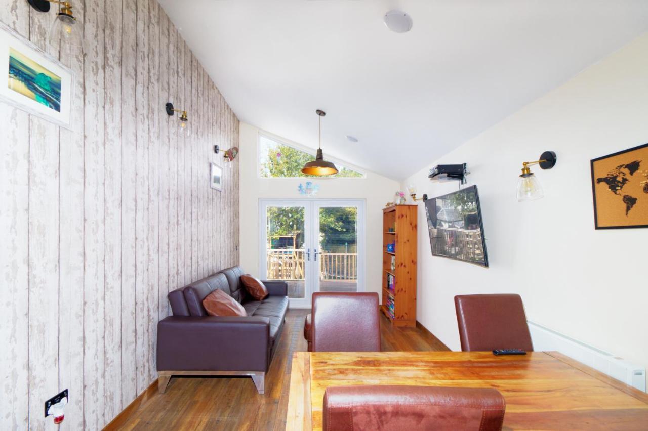 ClackmannanBraeside Cabin公寓 外观 照片